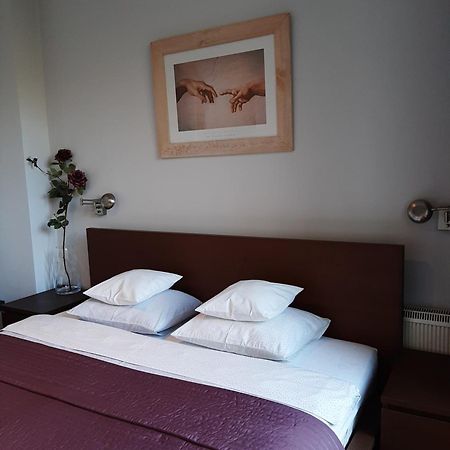 City Center Boutique Apartment Варшава Экстерьер фото