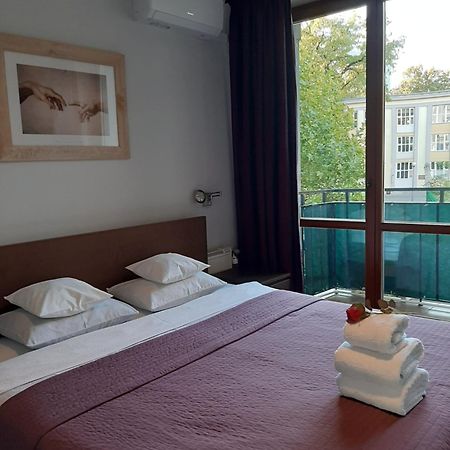City Center Boutique Apartment Варшава Экстерьер фото